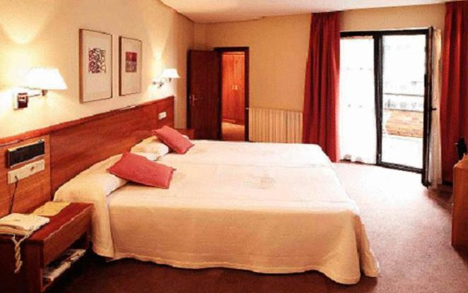 Hotel Anoeta San Sebastian Exterior photo