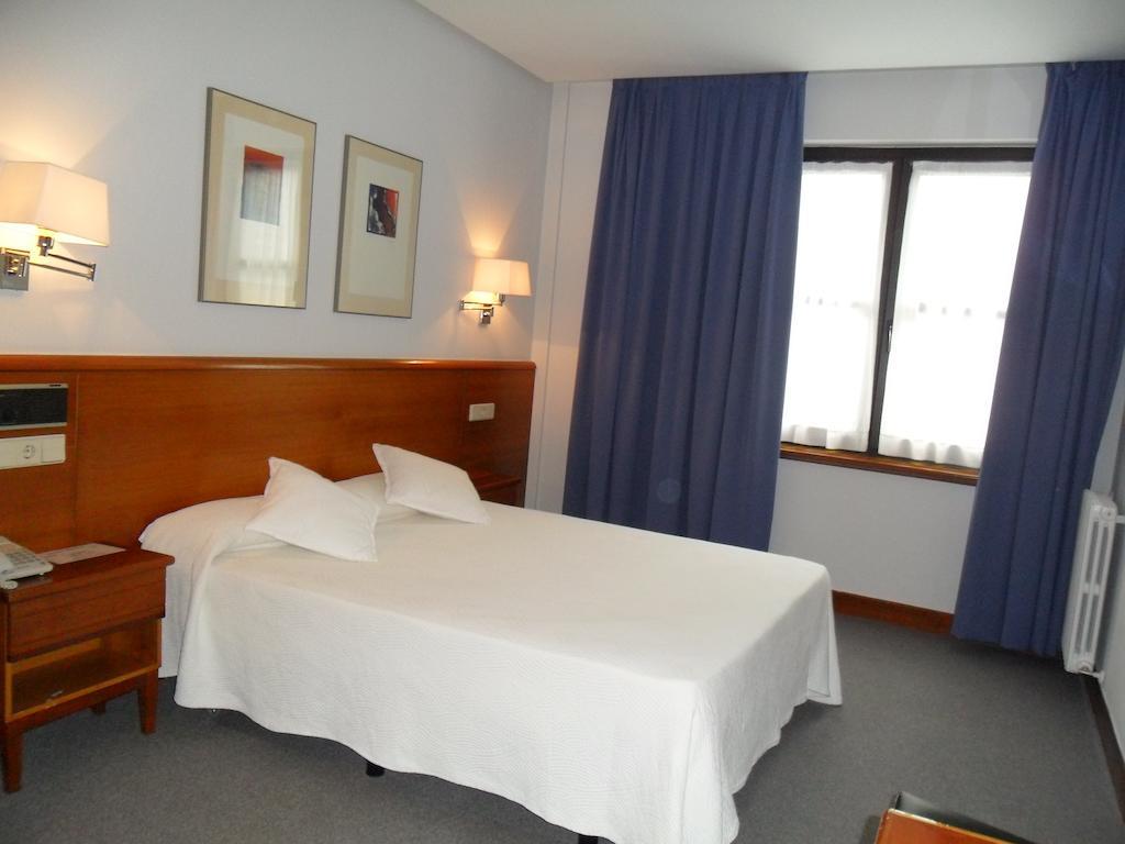 Hotel Anoeta San Sebastian Exterior photo